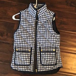 Like new  J Crew gingham excursion vest.
